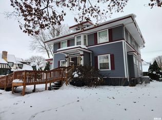 803 5th Ave S, Clinton, IA 52732