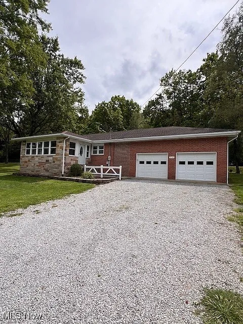 45160 Cameron Rd photo 1