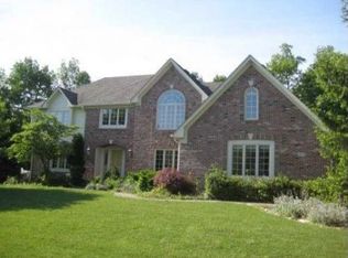 5279 Woodfield Dr N, Carmel, IN