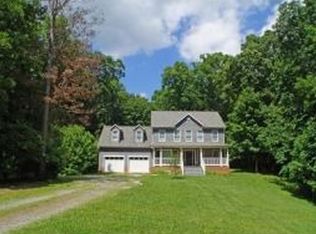 450 Lake Dr, Piney Flats, TN 37686