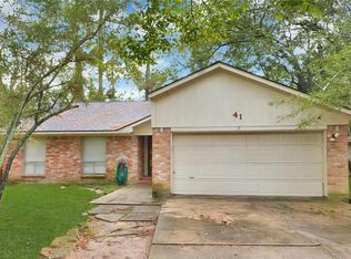 41 S Waxberry Rd, Spring, TX 77381