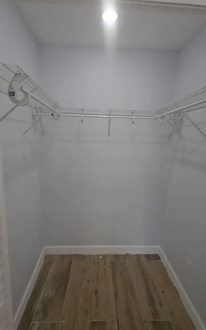 Studio, 400 sqft, $1,500 — Photo 3
