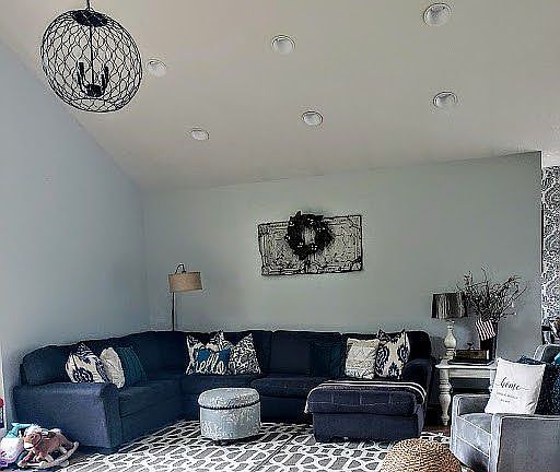 3rd image of 9413 Mockingbird Ln