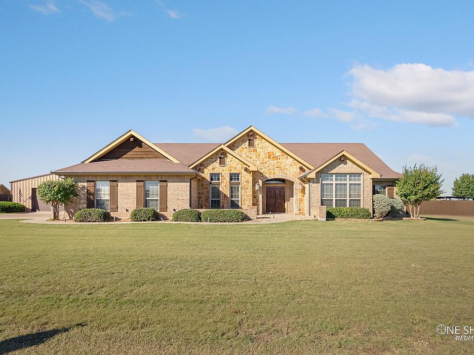 1st image of 134 Mountain Meadow Dr