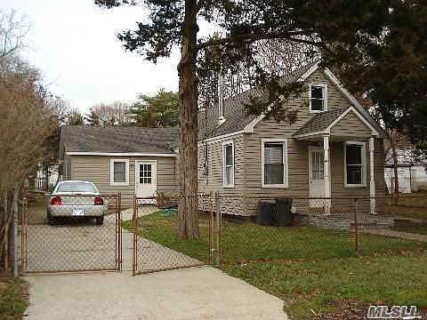 1st image of 7 Lynwood Ave