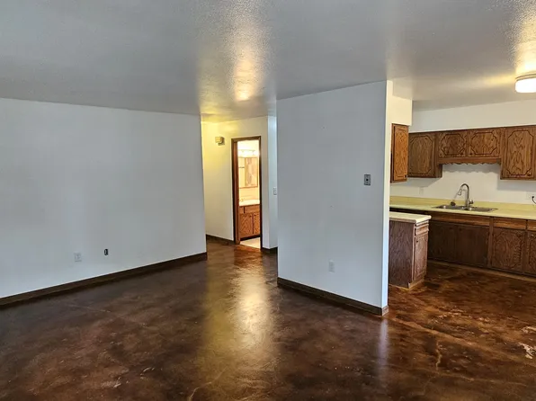 729 Halbert St #2, Ranchester, WY 82839