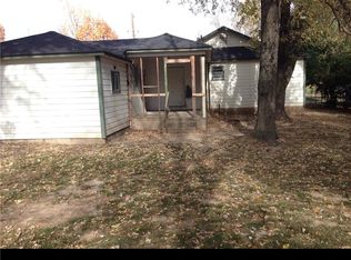 219 Gates Ave, Springdale, AR 72764