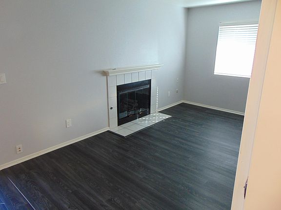 5th image of 646 Doyle Ln