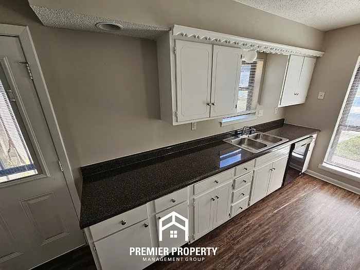4053 Silverleaf Rd — Photo 7