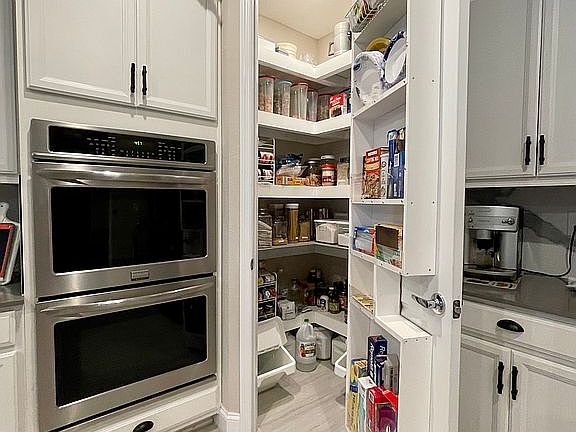 5th image of 108 San Telmo Ct
