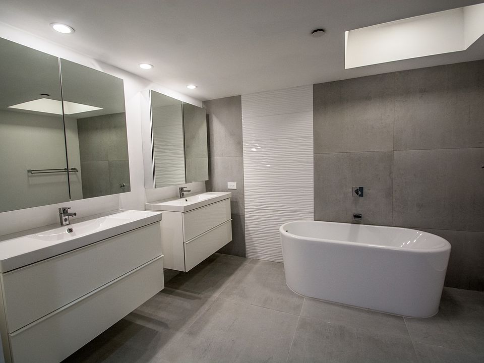 1st image of 19355 Turnberry Way APT 9L