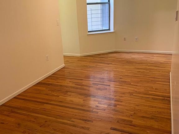 3rd image of 267 W 140th St #2A