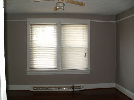 5th image of 2303 Fort Ave #1