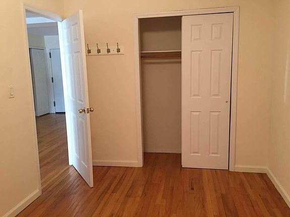 5th image of 23-30 Broadway #1C