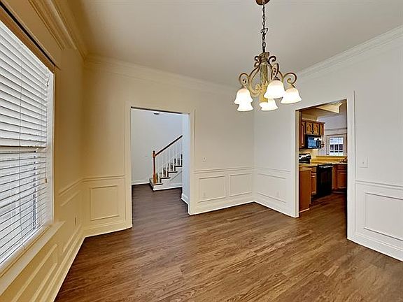 4th image of 1171 N 148th Ave