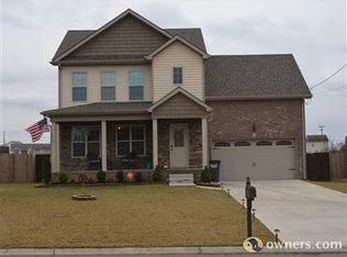 952 Silty Dr, Clarksville, TN 37042