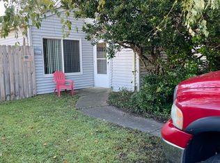1026 Coastaway Dr, Virginia Beach, VA 23451