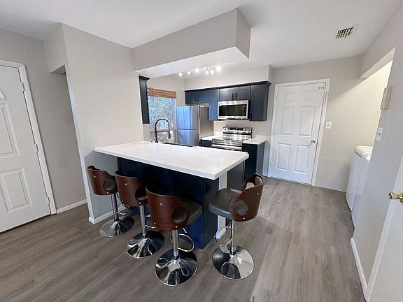 5th image of 6153 Oak Cluster Cir