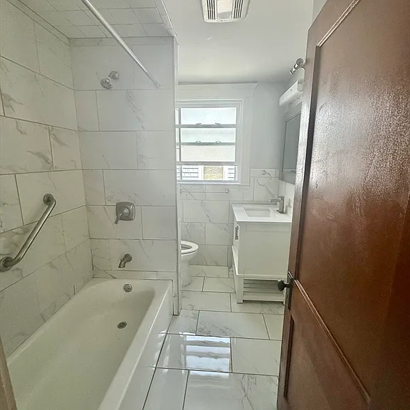 39 Dunbar Ave #1 — Photo 33
