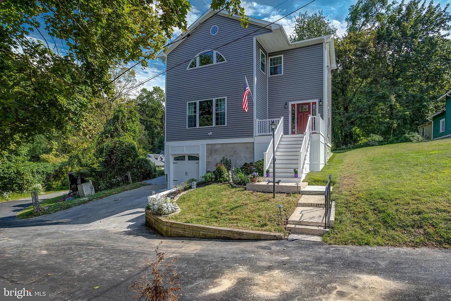 26 Levis Ave photo 1