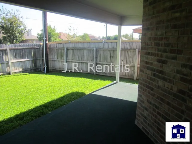 1906 Flagstaff Dr — Photo 74