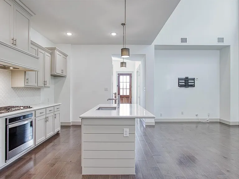 852 Deer Run Rd — Photo 5