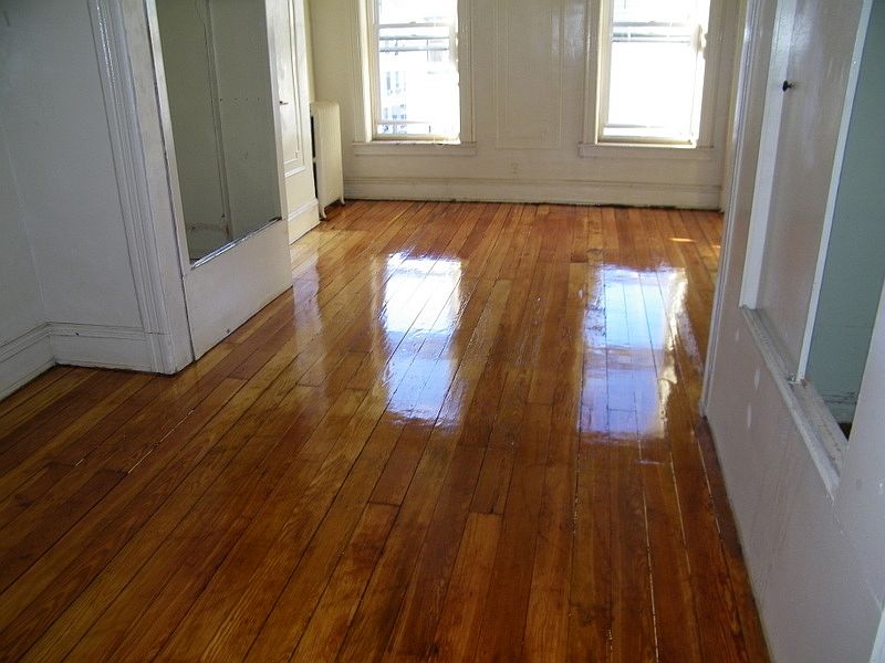 2nd image of 82 Bayard St APT 1