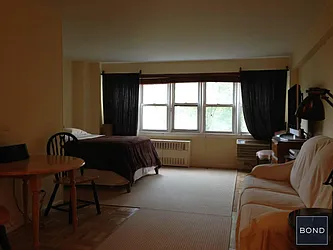 Rented by Bond New York