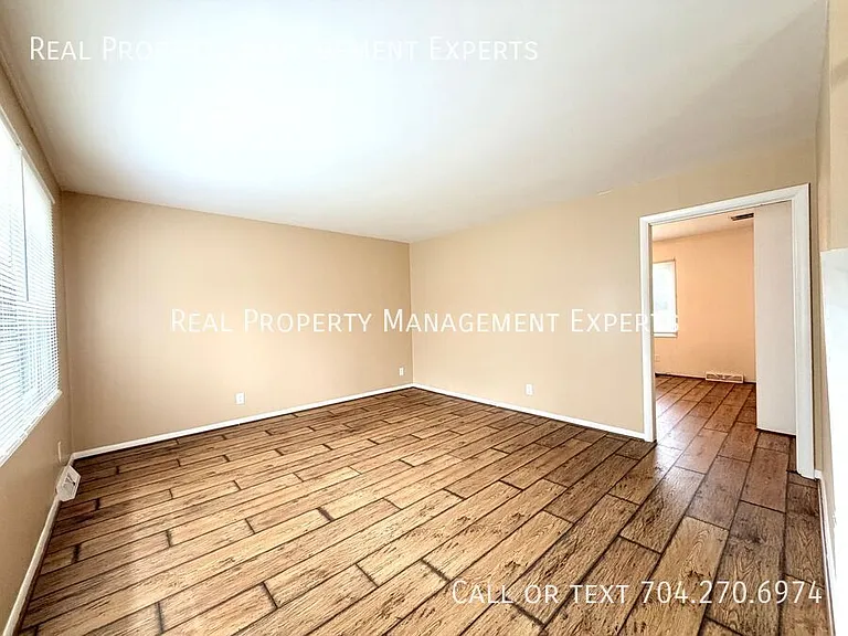4008 Irvington Dr — Photo 8