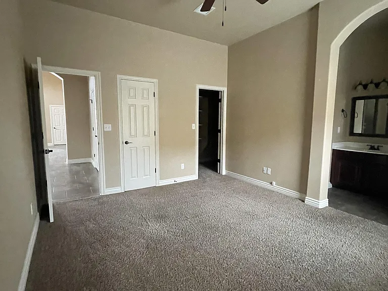 3659 Grand Bahamas Dr — Photo 8