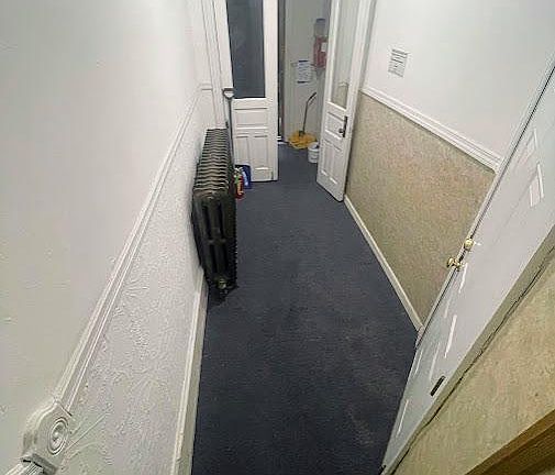 2nd image of 143 N 50th St
