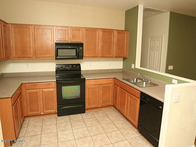 2nd image of 6036 E Valley View Dr