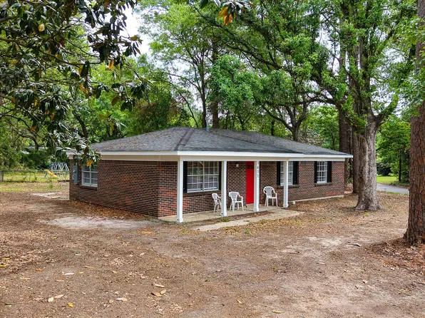 1611 Cortez Dr, Mobile, AL 36609