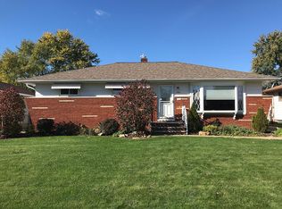 7760 Ann Arbor Dr, Parma, OH