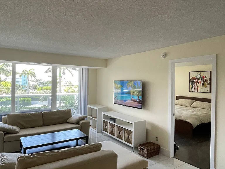 2841 N Ocean Blvd #403 — Photo 21