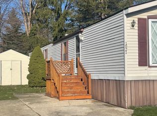 1821 Davis St #334, Milford, MI