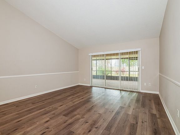 5th image of 20507 Maxim Pkwy