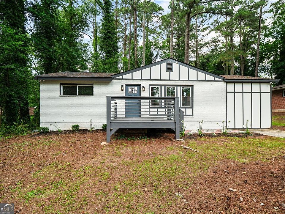 1st image of 3406 Longleaf Dr