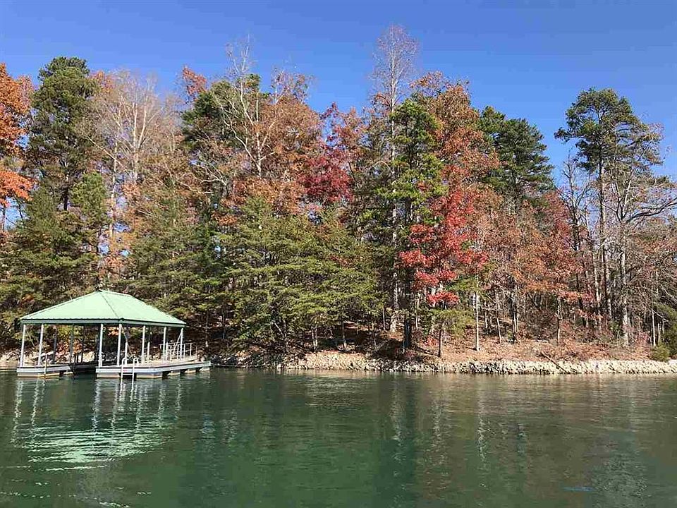 1st image of 310 Bay Hill Dr
