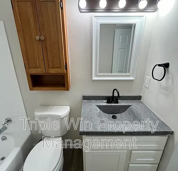 1014 Sunridge Trl W — Photo 28