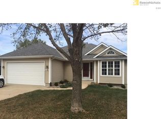 5013 NW Nantucket Dr, Blue Springs, MO 64015