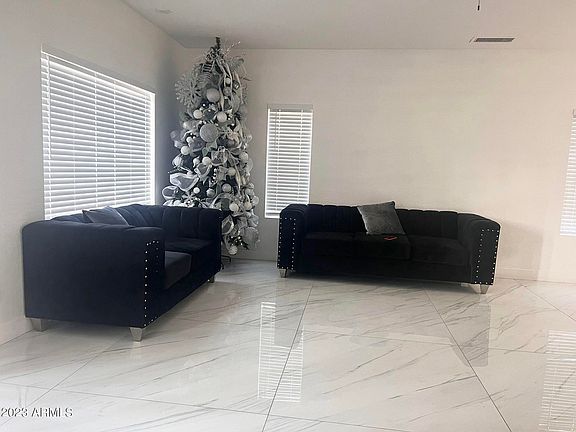 5th image of 8614 W SONORA Street