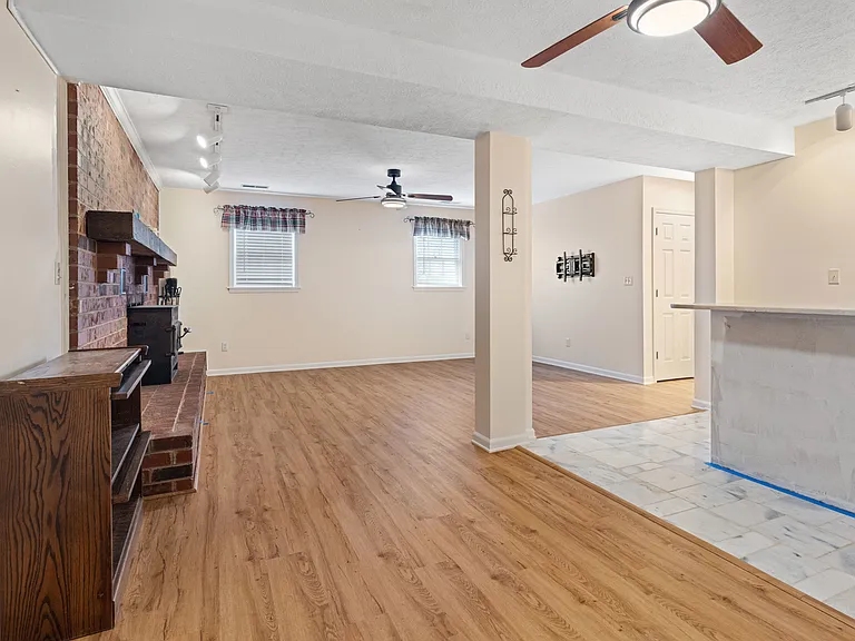 102 Forest Oaks Dr — Photo 26