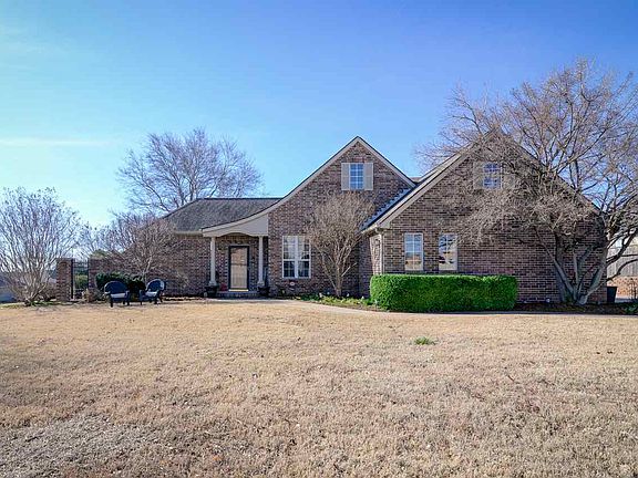 2nd image of 4603 W Country Club Dr