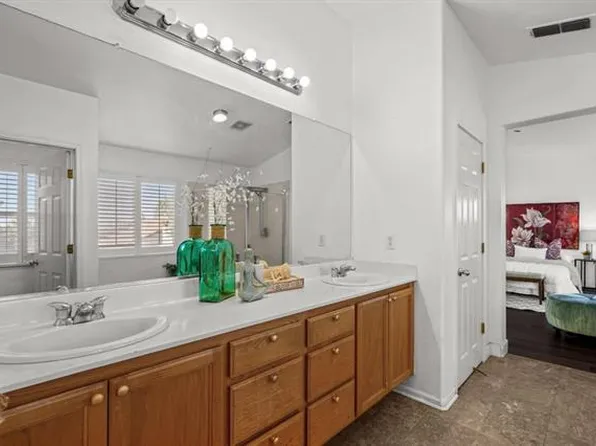 5071 Moorcroft Cir, Stockton, CA 95206