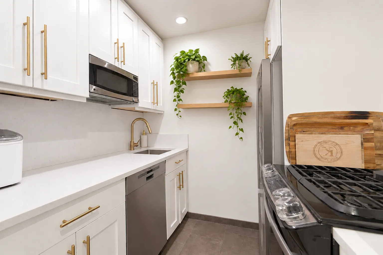101 Sterling Place — Photo 3