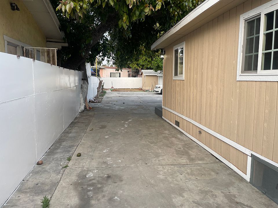 2nd image of 6208 Holmes Ave