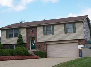 218 Pats Dr, Belle Vernon, PA