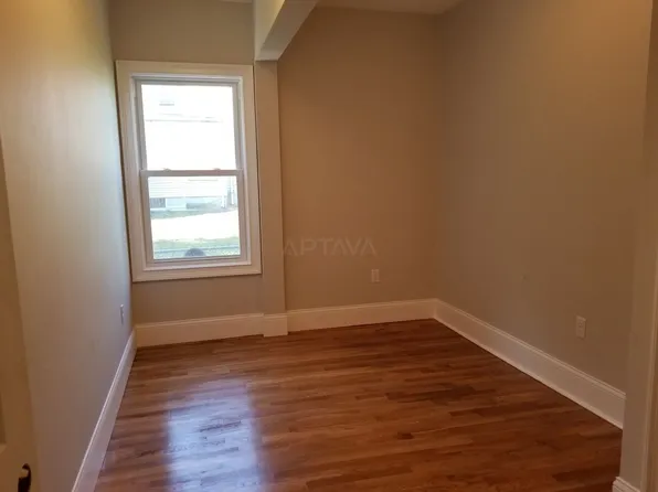 45-47 Adams St #1, Somerville, MA 02145