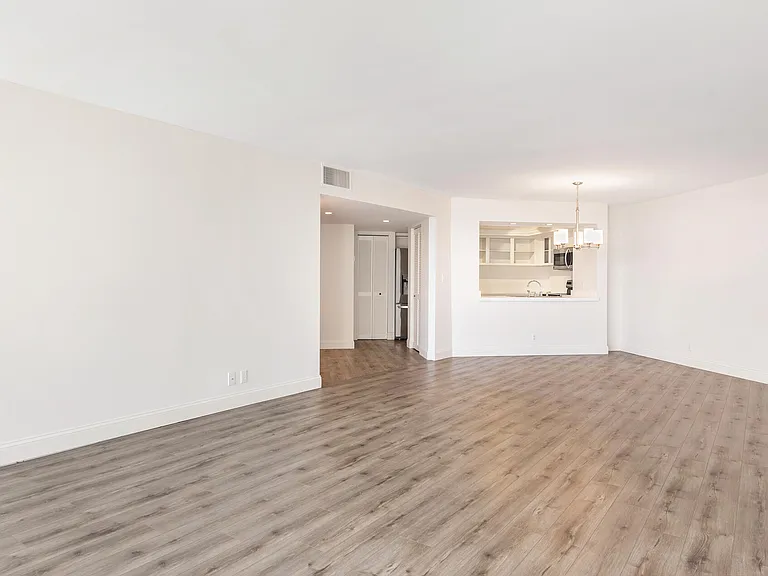 3701 S Flagler Dr #B303 — Photo 6